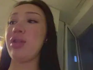 Cam4 Free Porn Cam of TennilleLeahey