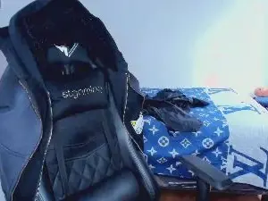 Cam4 Live Porn of Tommy_bred