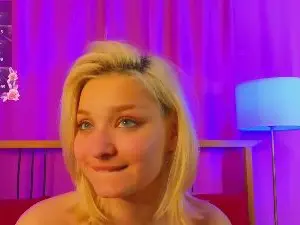 Cam4 Live Sex Cam of BarbaraFinch