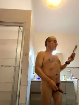 Cam4 Free Porn Cam of Milk1958