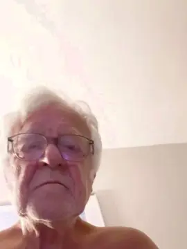 Cam4 Nude Webcam of oldviceman