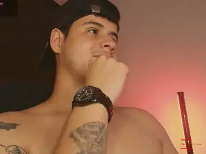 Cam4 Adult Webcam of matt_reinold1