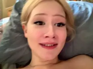 Cam4 Sex Chat of NovaHoldaway