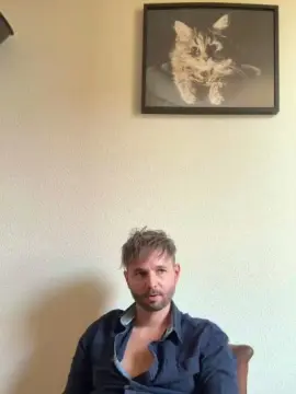 Cam4 Watch Live Sex Cams of JOEY2604