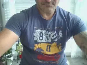 Cam4 Nude Webcam of tishoni2