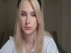 Cam4 Free Porn Cam of EmeldaBisso
