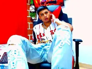 Cam4 Sex Chat of cristiantayron