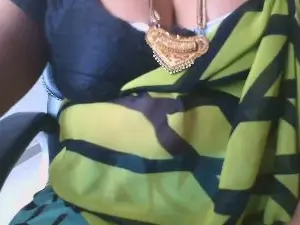 Cam4 Live Sex of hot_pavitra