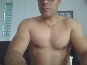 Cam4 Live Porn of loco2