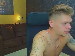 Cam4 Sex Cam of NicoTroy