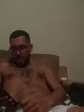 Cam4 Free Porn Cam of HShotsmilegyn