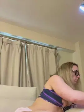 Cam4 Adult Video Chat of Ambrrr