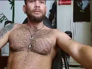 Cam4 Free Live Porn of dominathewolff