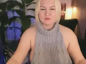 Cam4 Sex Chat of YolandaKiss