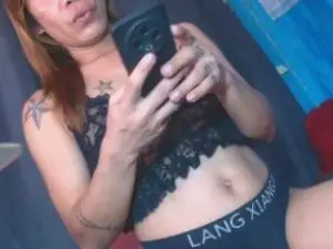 Cam4 Live Sex of YourTopweng