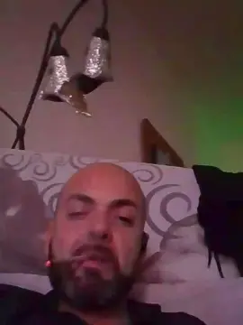 Cam4 Nude Webcam of Luca7923