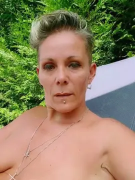 Cam4 Watch Live Sex Cams of missfreya_bzh