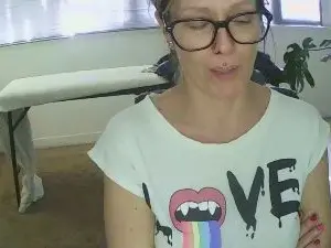 Cam4 Live Sex of FelinaMza