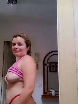 Cam4 Live Sex Cam of camila901