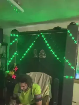 Cam4 Live Porn of Destrollermx