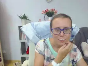 Cam4 Adult Webcam of Lizzy_Femme