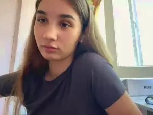 Cam4 Nude Webcam of LourieOssola