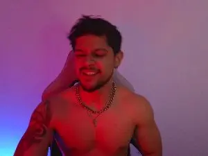 Cam4 Adult Video Chat of dom_santiago31