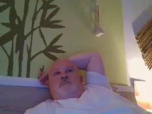 Cam4 Live Porn of kuschl39