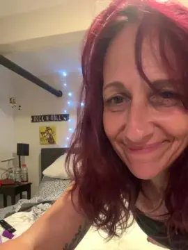 Cam4 Live Sex Cam of Gypsy420NJ