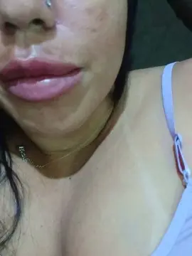 Cam4 Sex Chat of BrunaCaroline