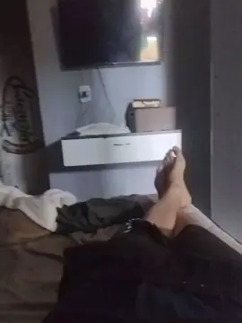 Cam4 Free Live Porn of luanderson87