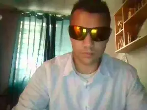 Cam4 Free Porn Cam of El_Ejecutivo_03