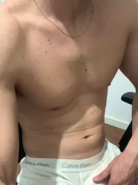 Cam4 Watch Live Sex Cams of Modelinho_CP01