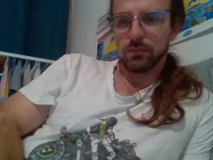 Cam4 Free Live Porn of theoldboy25