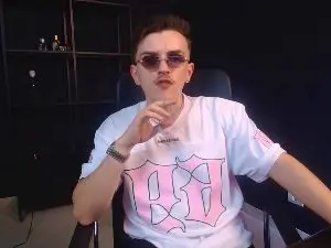 Cam4 Sex Cam of FelixStark