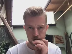 Cam4 Live Porn of bonnyundclyde1