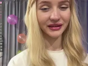 Cam4 Live Sex of MeredithWojnar