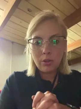 Cam4 Live Sex Cam of Micarica