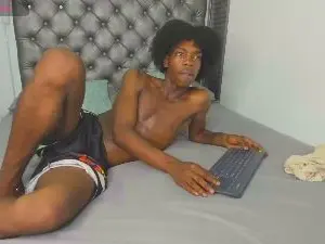 Cam4 Sex Cam of Cambrownn