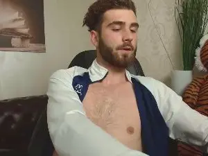 Cam4 Sex Cam of KyloEast