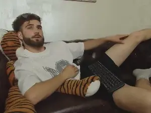 Cam4 Live Sex Cam of KyloEast