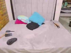 Cam4 Watch Live Sex Cams of Valenthottie