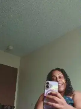 Cam4 Private Sex Chat of MrsRicannOcean