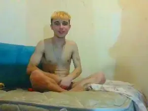 Cam4 Sex Cam of Miloverboy