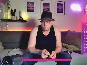 Cam4 Sex Chat of djShyVibes
