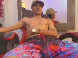 Cam4 Adult Video Chat of Alan_Colthon
