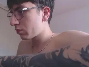 Cam4 Watch Live Sex Cams of axel_serra
