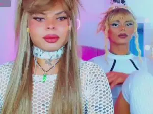Cam4 Adult Webcam of leslychaneldoll
