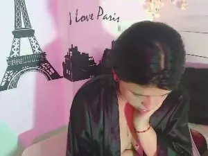 Cam4 Watch Live Sex Cams of petite_coralx
