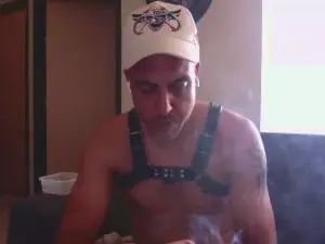 Cam4 Sex Cam of Dutchversaguy